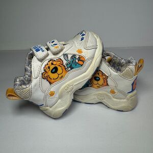 Bear In The Big Blue House Kids Shoes Size 5 Cartoon Vintage Hook Loop TV Show